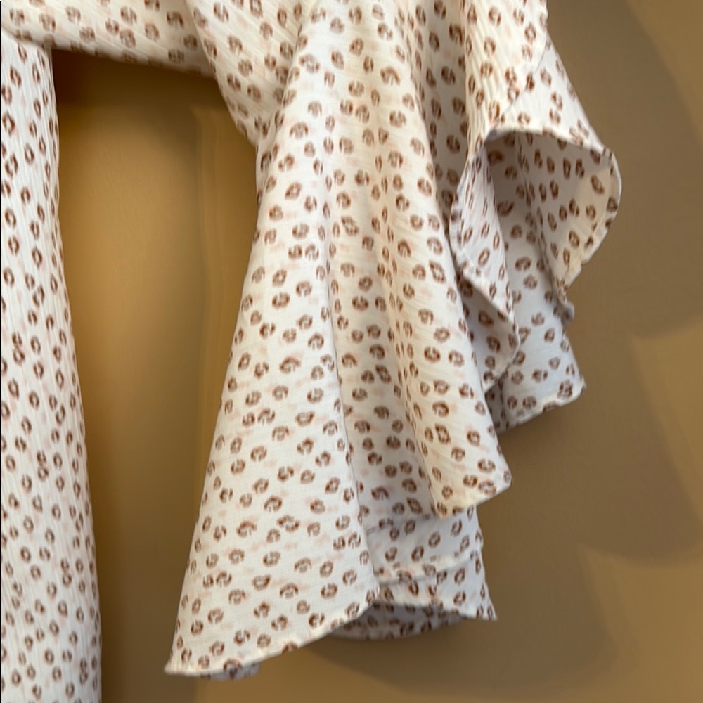 Women's Cream Patterned Top - Picture 2 of 4
